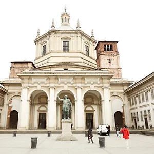 https://prestige-boutique-homes-colonne-di-san-lorenzo.italymilanhotels.net