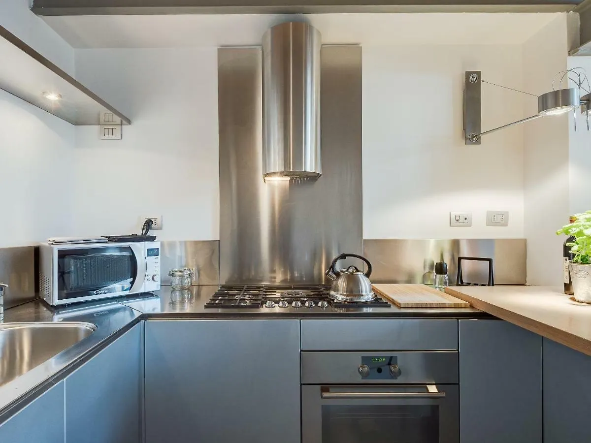 Loft In Trastevere Roma Appartamento