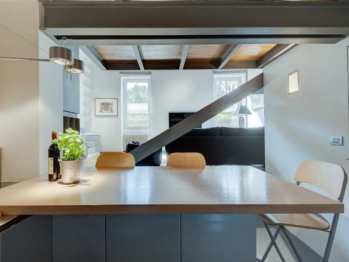 Loft In Trastevere Rome